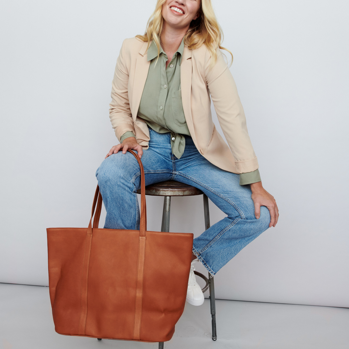 Suburban Leather Tote Bag Lg