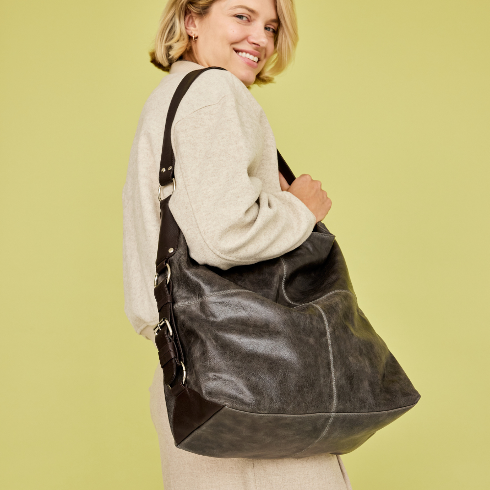 Simone Lg Leather Shoulder Bag
