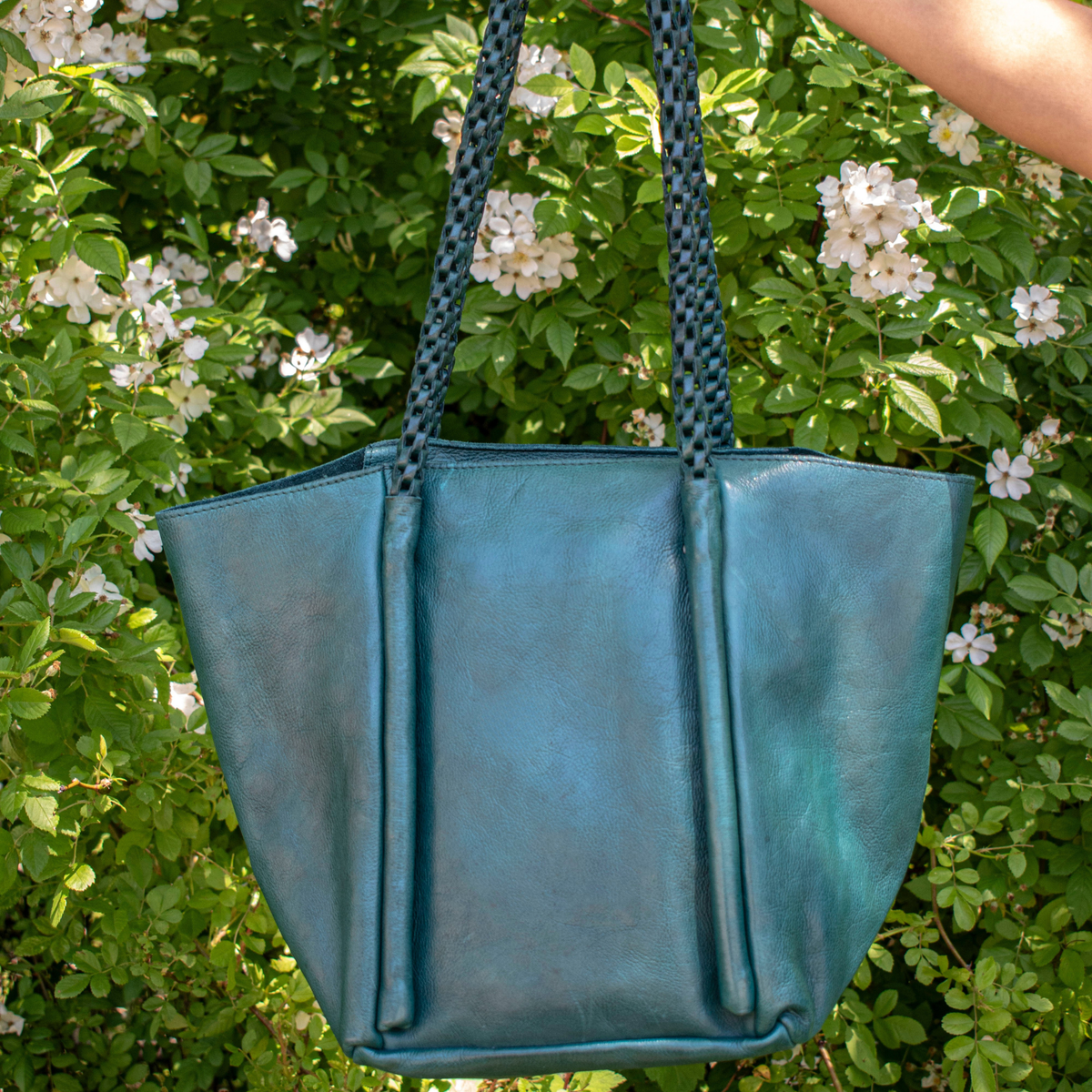 Wander Leather Tote Bag (Md)