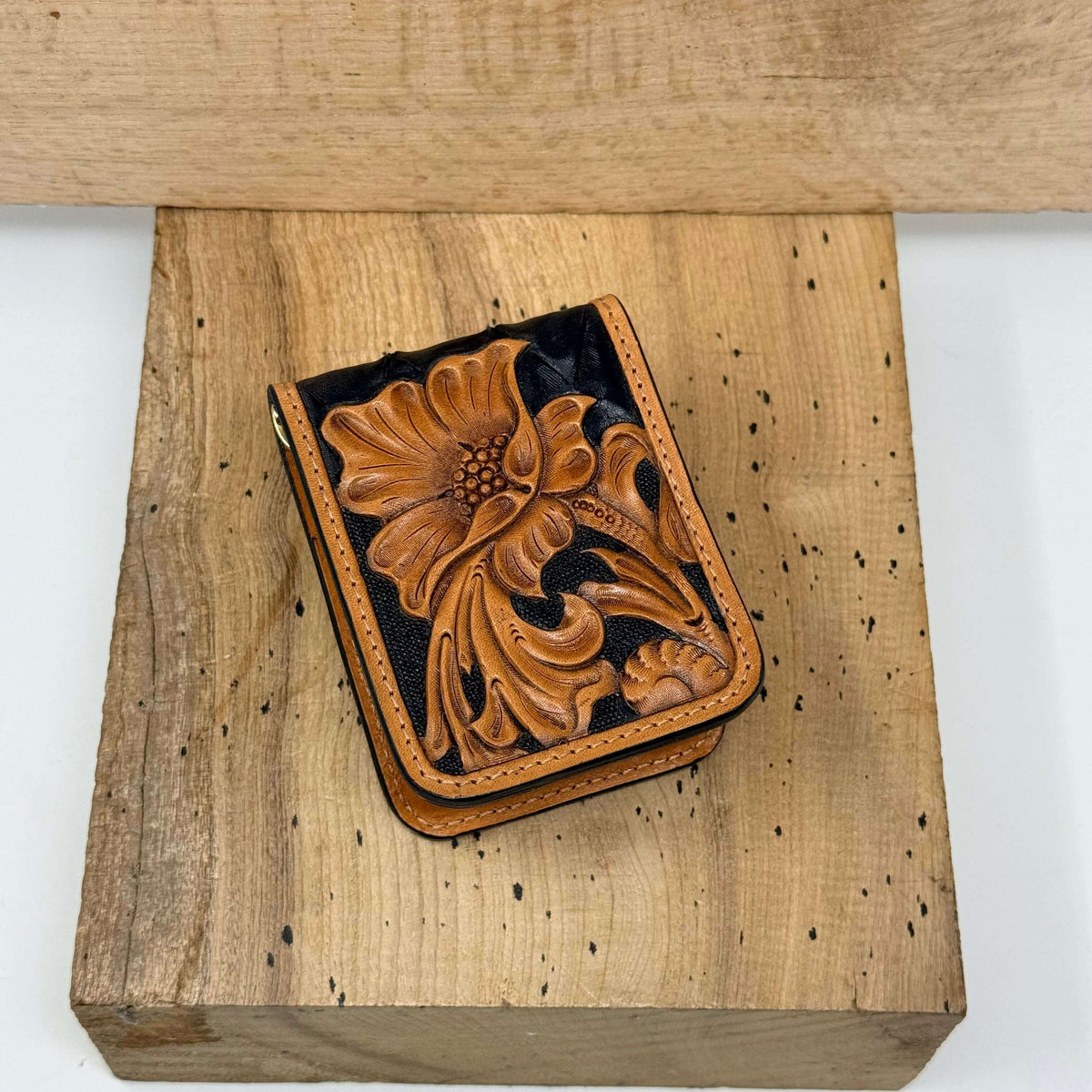 Rancher’s Wallet – Range Flower /  Black-Natural / 0104
