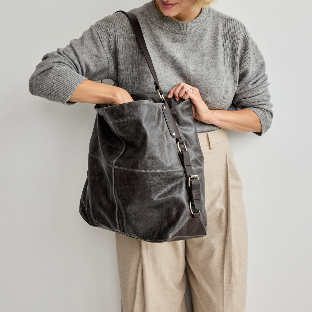 Simone Lg Leather Shoulder Bag