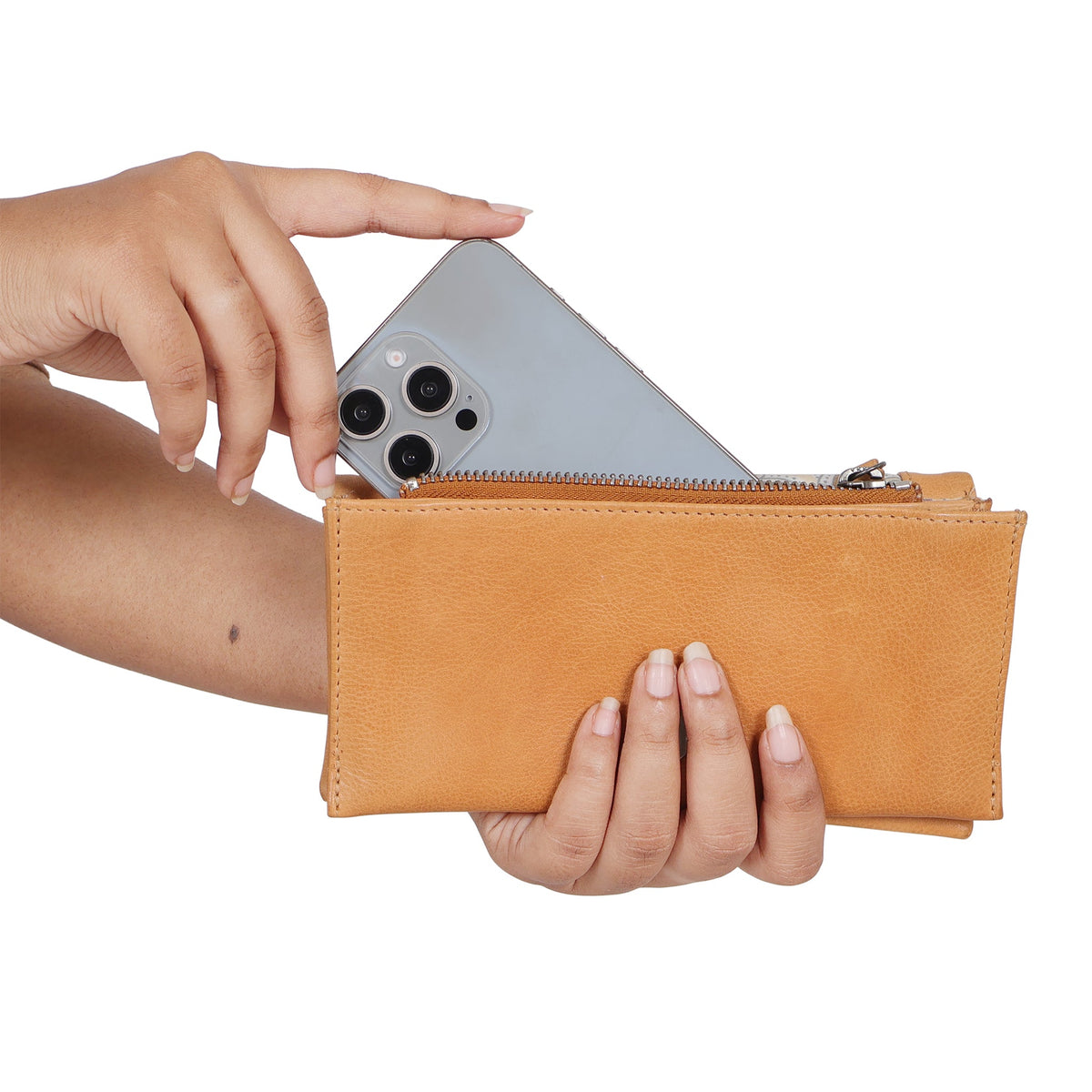 Eloise Heart Leather Wallet