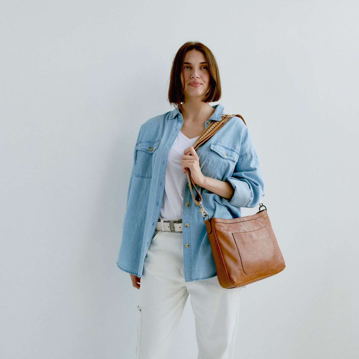 Vista Leather Crossbody Bag