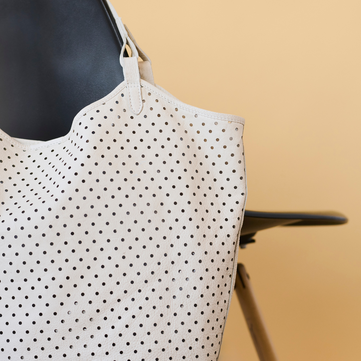 Tour Leather Tote Bag
